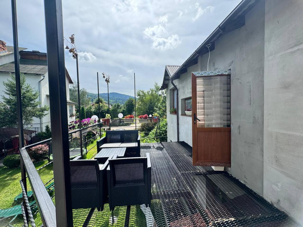 Hotel Koteg Lemberg Slavske Exterior foto